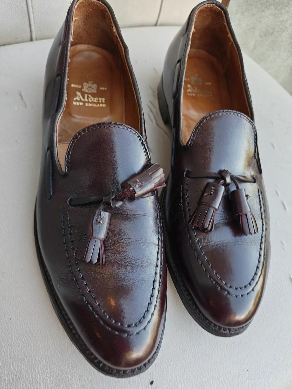 Alden Men’s Burgundy Tassel Loafers 10AAA